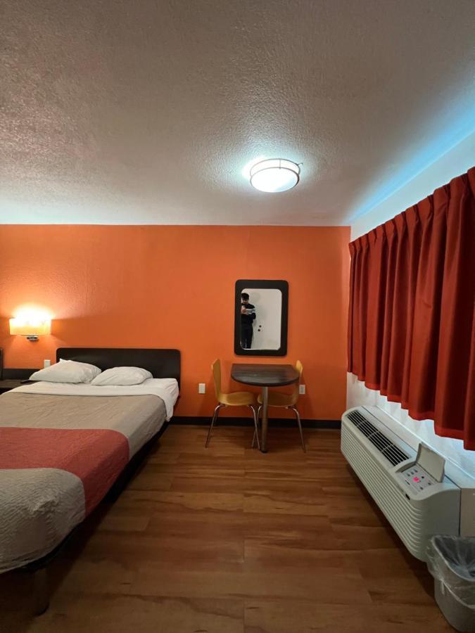 Motel 6 Lake Charles, La Exterior photo